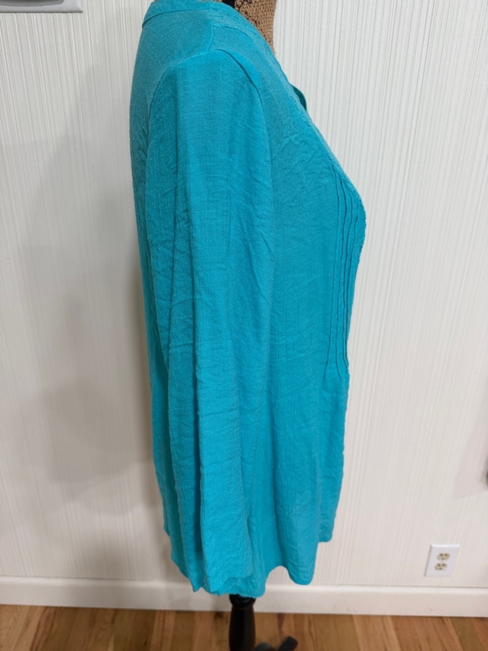 Notations Turquoise Lace-Front Button Shirt - Picture 5 of 15